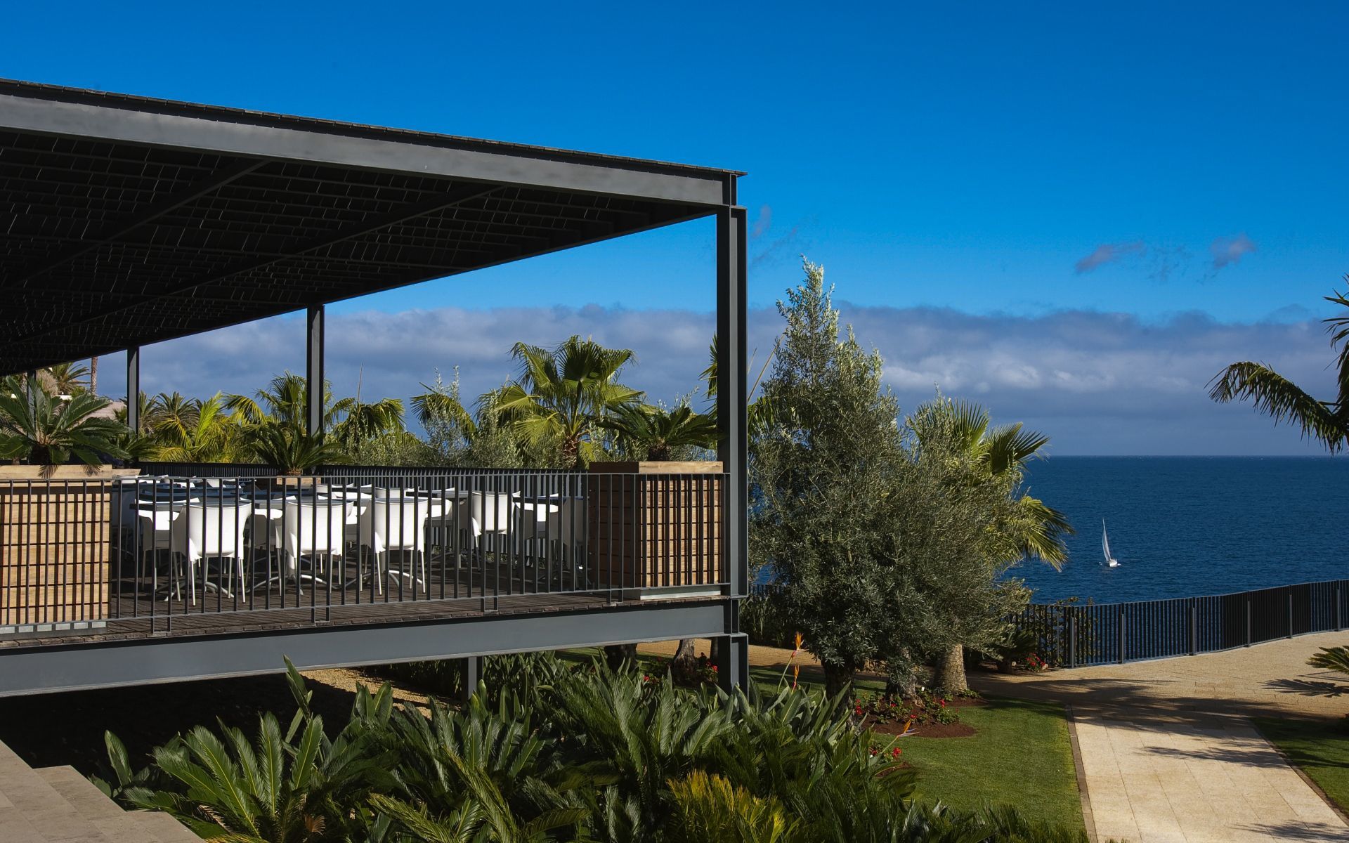 Hotel Vidamar Madeira - Dine Around Half Board 5*