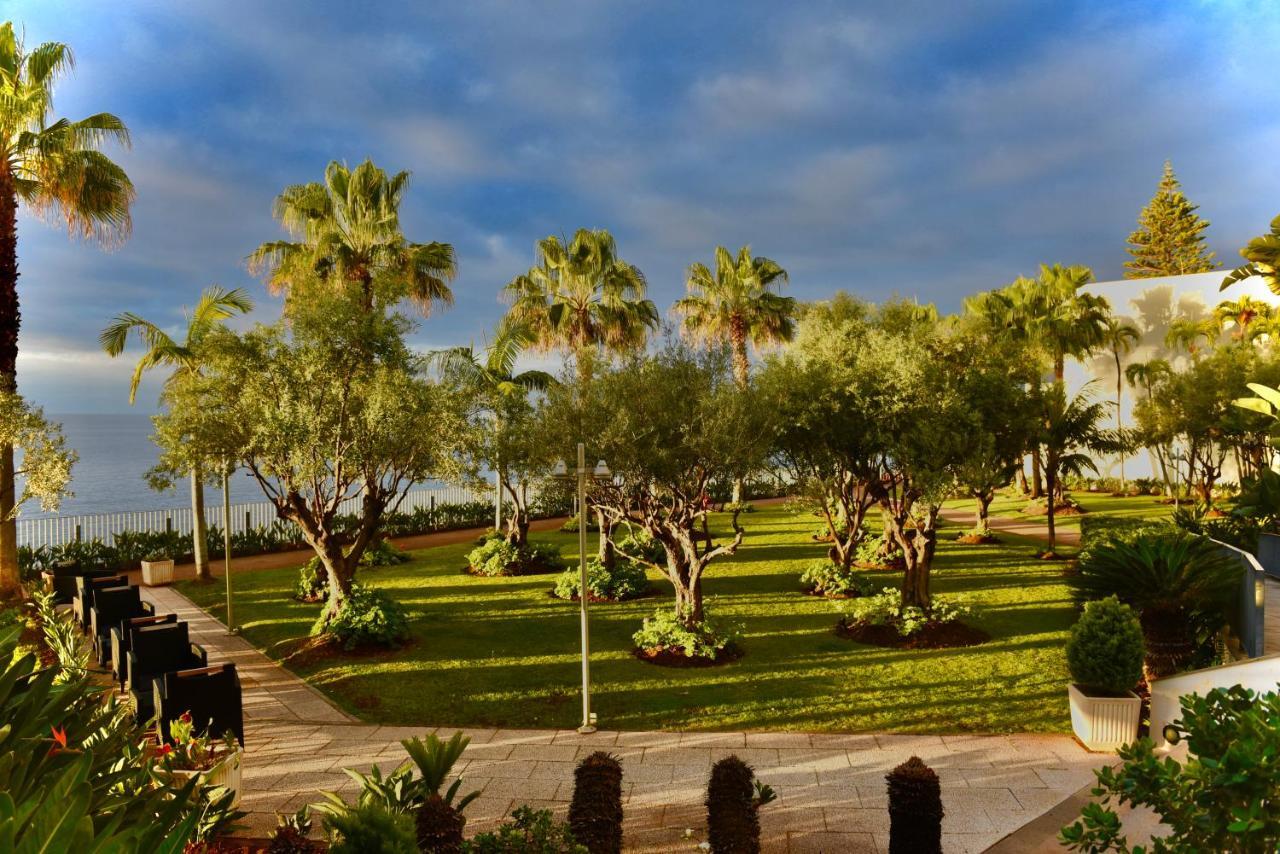 Hotel Vidamar Madeira - Dine Around Half Board 5*